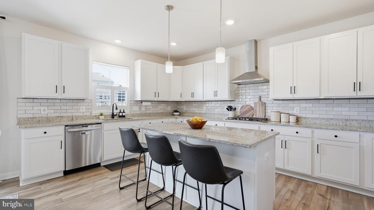 2124 BERWICK DR, JEFFERSONTON, Virginia 22724, 5 Bedrooms Bedrooms, ,3 BathroomsBathrooms,Residential,For sale,2124 BERWICK DR,VACU2012000 MLS # VACU2012000 2124 BERWICK DR, JEFFERSONTON, Virginia 22724, 5 Bedrooms Bedrooms, ,3 BathroomsBathrooms,Residential,For sale,2124 BERWICK DR,VACU2012000 MLS # VACU2012000