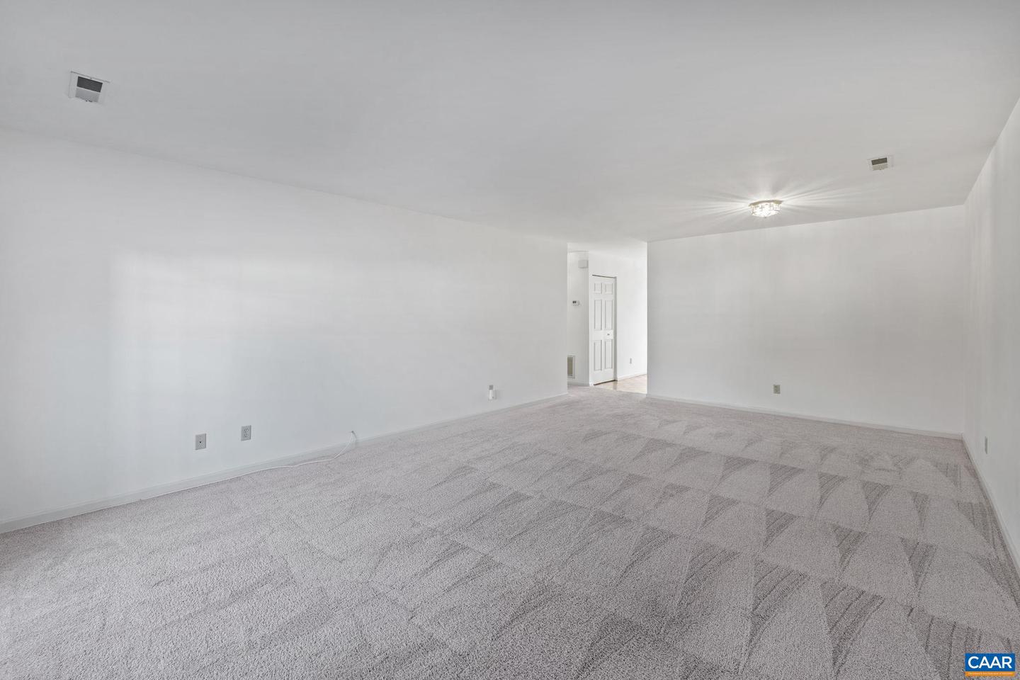 1248 GAZEBO CT, CHARLOTTESVILLE, Virginia 22901, 2 Bedrooms Bedrooms, ,2 BathroomsBathrooms,Residential,For sale,1248 GAZEBO CT,670811 MLS # 670811