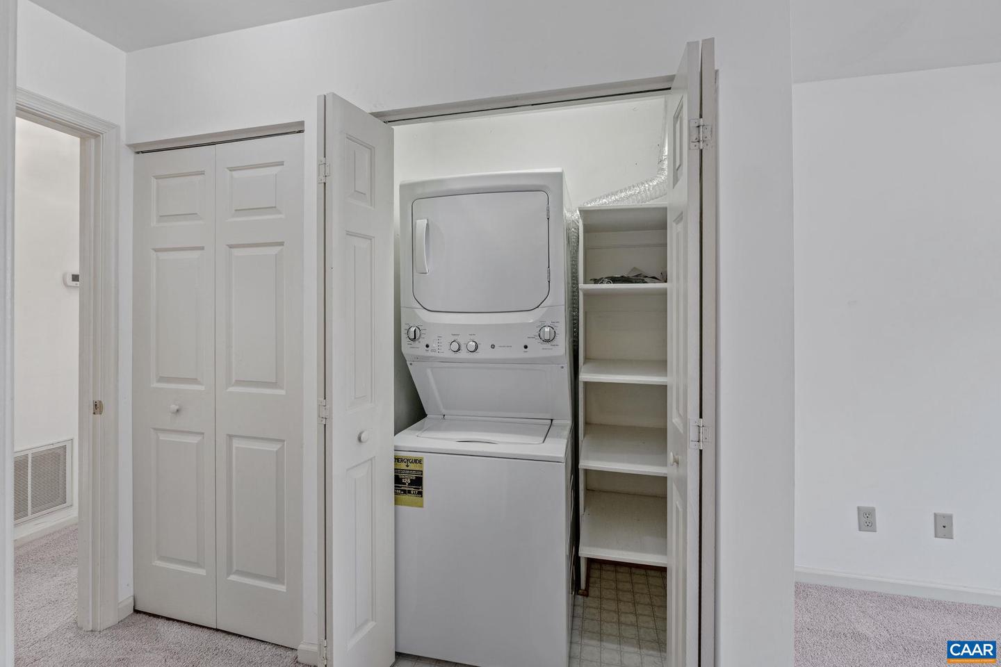 1248 GAZEBO CT, CHARLOTTESVILLE, Virginia 22901, 2 Bedrooms Bedrooms, ,2 BathroomsBathrooms,Residential,For sale,1248 GAZEBO CT,670811 MLS # 670811