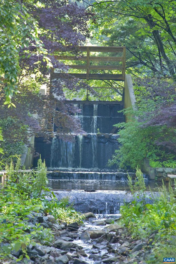 1248 GAZEBO CT, CHARLOTTESVILLE, Virginia 22901, 2 Bedrooms Bedrooms, ,2 BathroomsBathrooms,Residential,For sale,1248 GAZEBO CT,670811 MLS # 670811