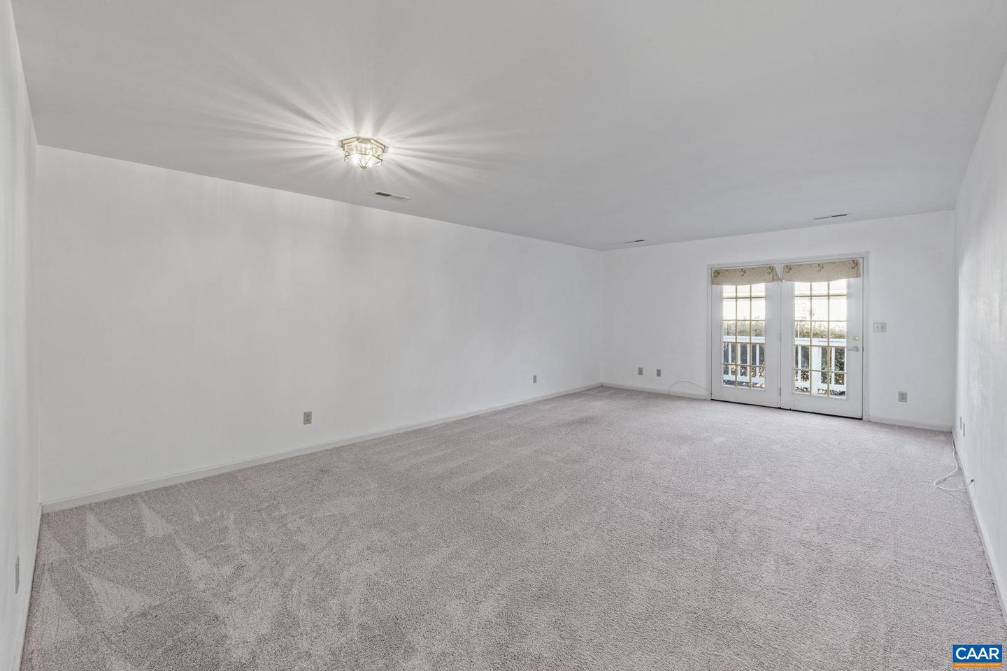 1248 GAZEBO CT, CHARLOTTESVILLE, Virginia 22901, 2 Bedrooms Bedrooms, ,2 BathroomsBathrooms,Residential,For sale,1248 GAZEBO CT,670811 MLS # 670811