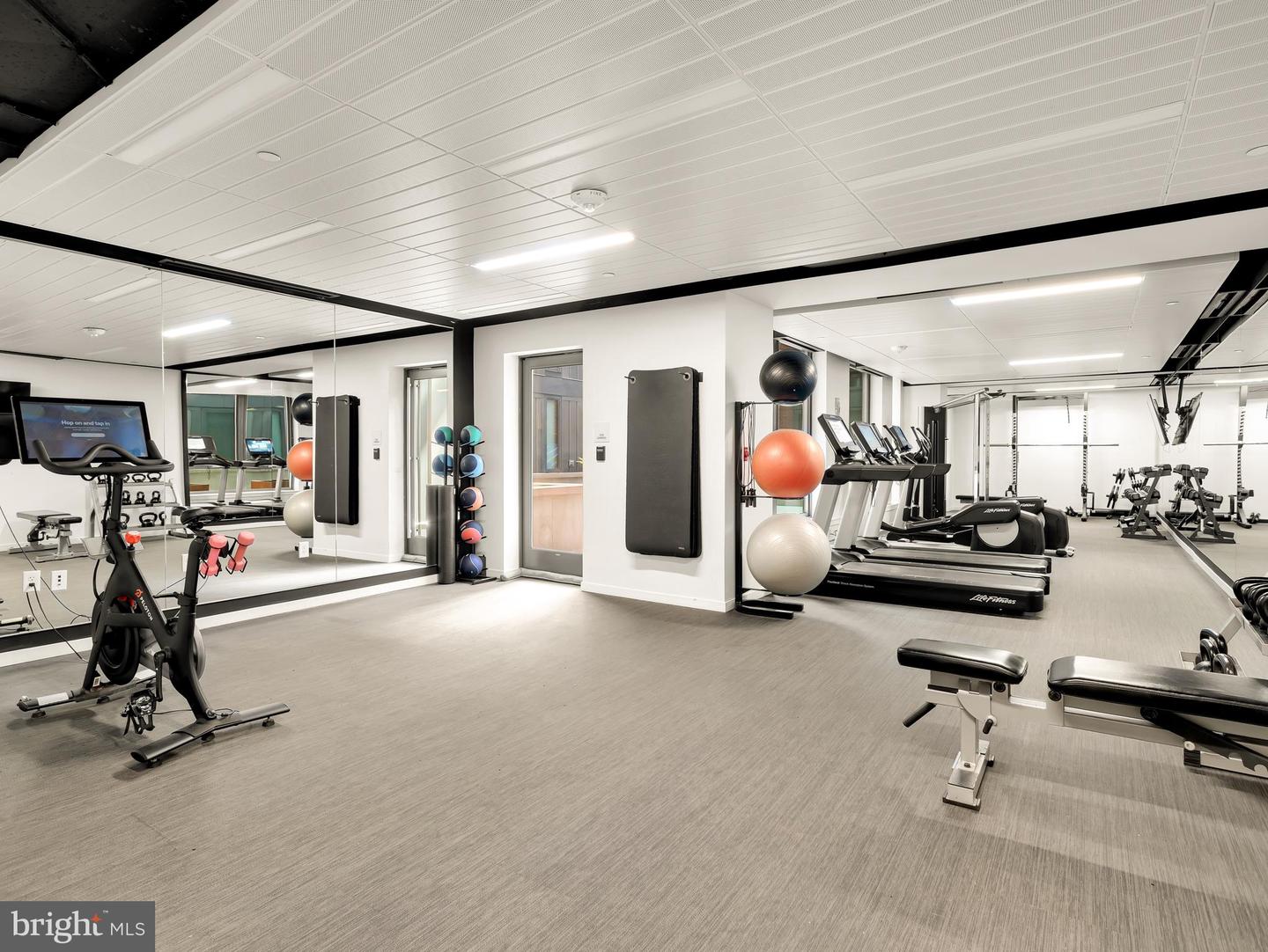 1211 VAN ST SE #501, WASHINGTON, District Of Columbia 20003, 2 Bedrooms Bedrooms, ,1 BathroomBathrooms,Residential,For sale,1211 VAN ST SE #501,DCDC2231134 MLS # DCDC2231134 1211 VAN ST SE #501, WASHINGTON, District Of Columbia 20003, 2 Bedrooms Bedrooms, ,1 BathroomBathrooms,Residential,For sale,1211 VAN ST SE #501,DCDC2231134 MLS # DCDC2231134