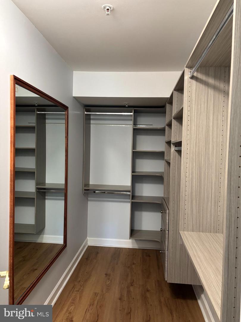 12245 FAIRFIELD HOUSE DR #405A, FAIRFAX, Virginia 22033, 2 Bedrooms Bedrooms, ,2 BathroomsBathrooms,Residential,For sale,12245 FAIRFIELD HOUSE DR #405A,VAFX2278512 MLS # VAFX2278512 12245 FAIRFIELD HOUSE DR #405A, FAIRFAX, Virginia 22033, 2 Bedrooms Bedrooms, ,2 BathroomsBathrooms,Residential,For sale,12245 FAIRFIELD HOUSE DR #405A,VAFX2278512 MLS # VAFX2278512