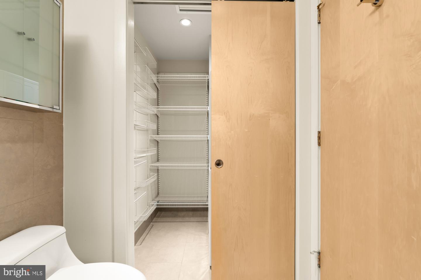 1133 14TH ST NW #703, WASHINGTON, District Of Columbia 20005, ,1 BathroomBathrooms,Residential,For sale,1133 14TH ST NW #703,DCDC2231196 MLS # DCDC2231196 1133 14TH ST NW #703, WASHINGTON, District Of Columbia 20005, ,1 BathroomBathrooms,Residential,For sale,1133 14TH ST NW #703,DCDC2231196 MLS # DCDC2231196