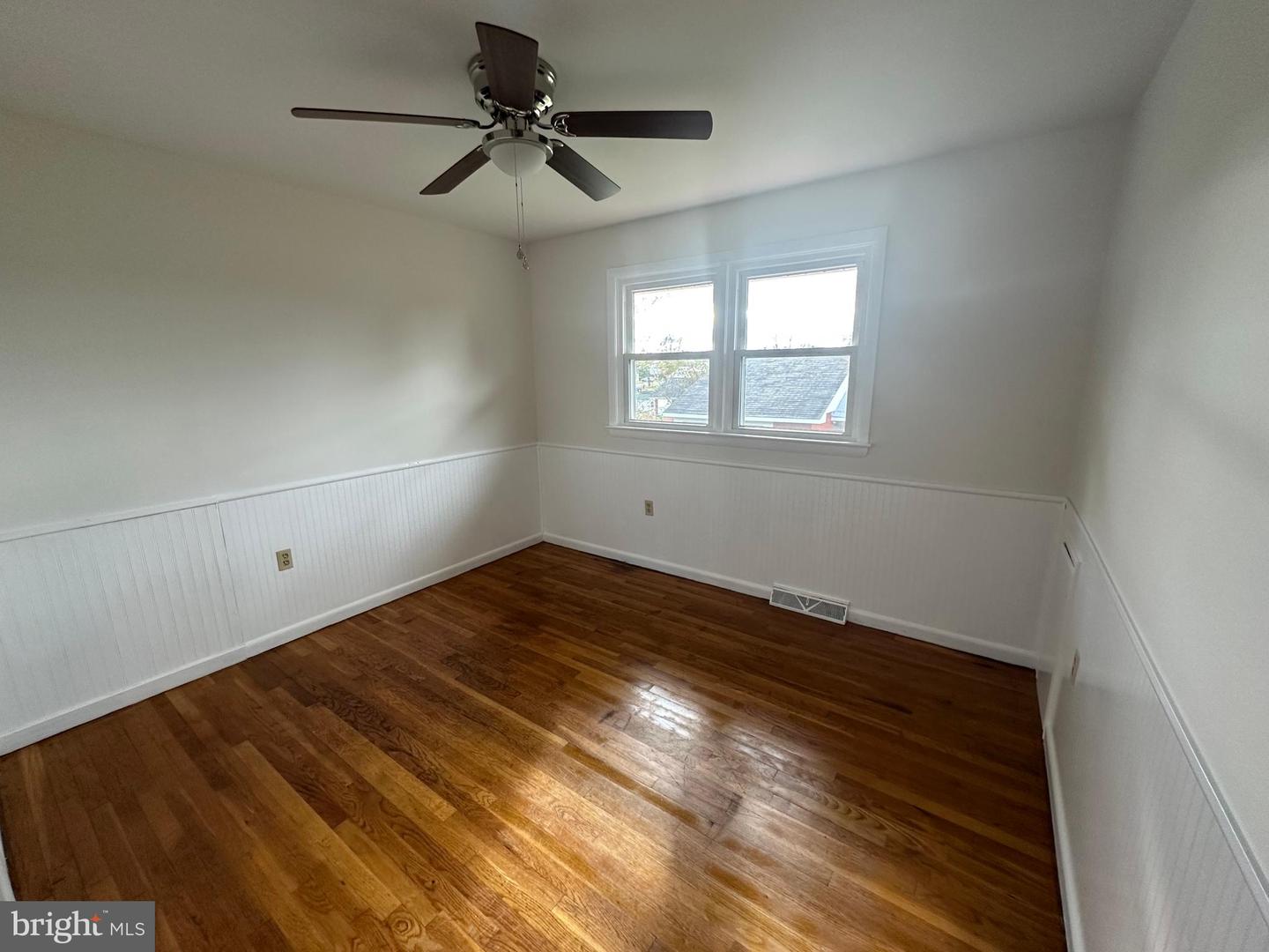 201 WOODLAND AVE, LURAY, Virginia 22835, 3 Bedrooms Bedrooms, ,1 BathroomBathrooms,Residential,For sale,201 WOODLAND AVE,VAPA2005582 MLS # VAPA2005582