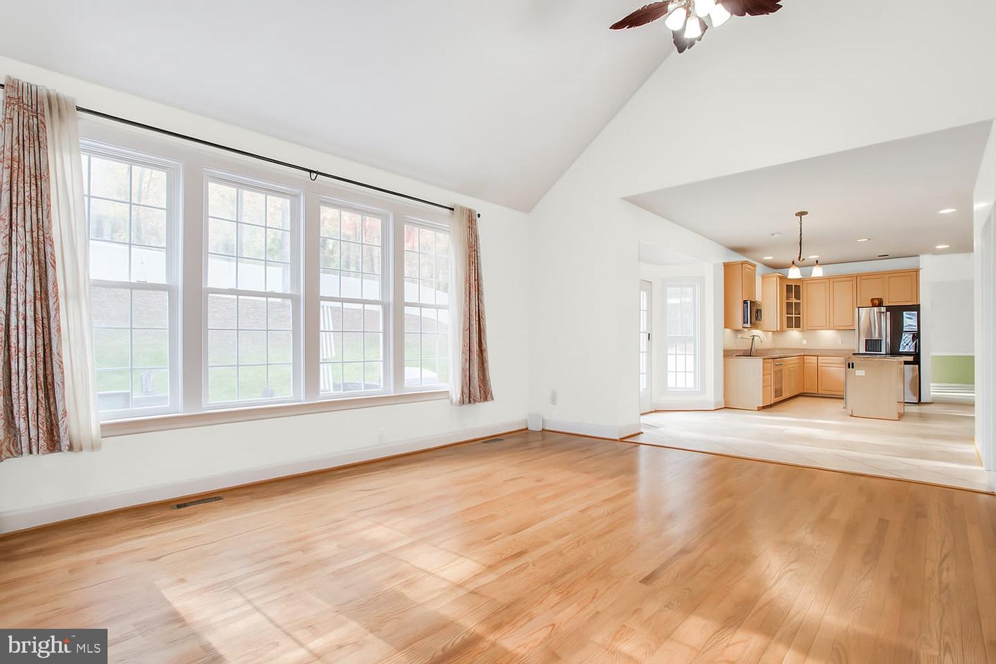 3403 LOGSTONE DR, TRIANGLE, Virginia 22172, 5 Bedrooms Bedrooms, ,3 BathroomsBathrooms,Residential,For sale,3403 LOGSTONE DR,VAPW2107620 MLS # VAPW2107620