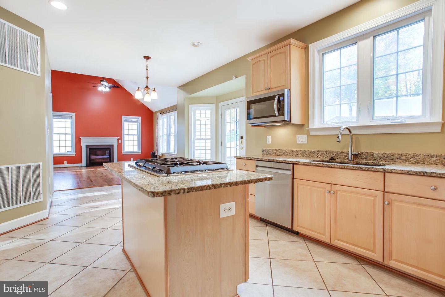 3403 LOGSTONE DR, TRIANGLE, Virginia 22172, 5 Bedrooms Bedrooms, ,3 BathroomsBathrooms,Residential,For sale,3403 LOGSTONE DR,VAPW2107620 MLS # VAPW2107620