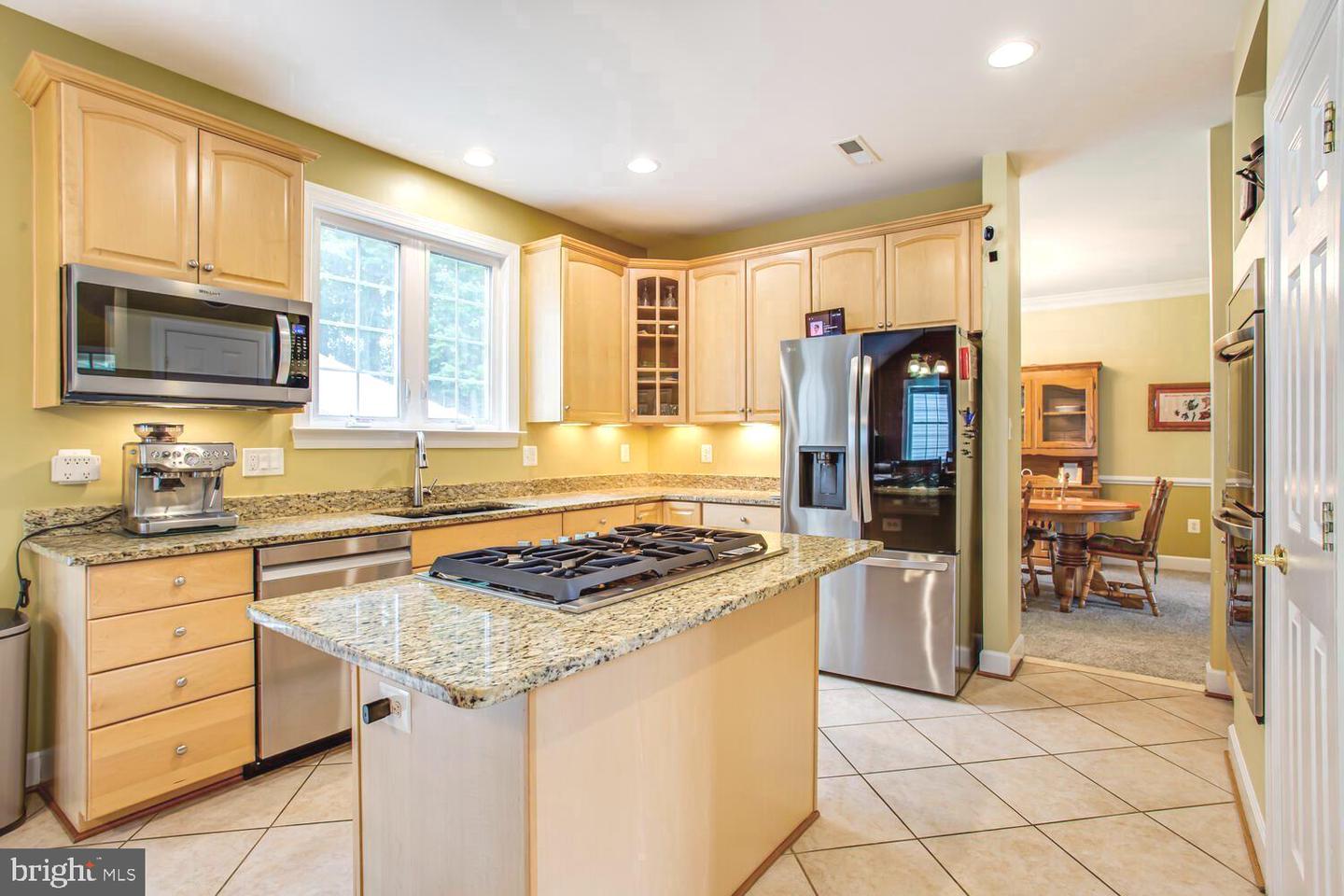 3403 LOGSTONE DR, TRIANGLE, Virginia 22172, 5 Bedrooms Bedrooms, ,3 BathroomsBathrooms,Residential,For sale,3403 LOGSTONE DR,VAPW2107620 MLS # VAPW2107620