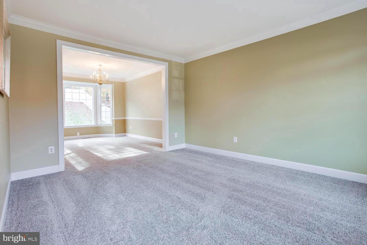 3403 LOGSTONE DR, TRIANGLE, Virginia 22172, 5 Bedrooms Bedrooms, ,3 BathroomsBathrooms,Residential,For sale,3403 LOGSTONE DR,VAPW2107620 MLS # VAPW2107620