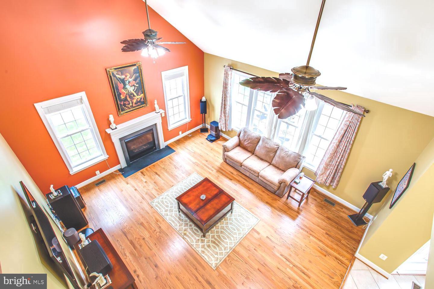 3403 LOGSTONE DR, TRIANGLE, Virginia 22172, 5 Bedrooms Bedrooms, ,3 BathroomsBathrooms,Residential,For sale,3403 LOGSTONE DR,VAPW2107620 MLS # VAPW2107620