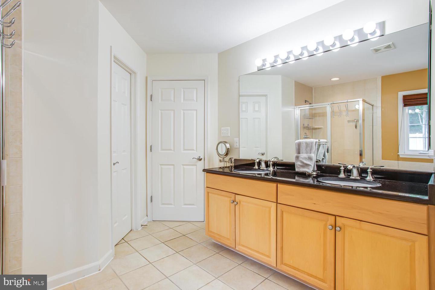 3403 LOGSTONE DR, TRIANGLE, Virginia 22172, 5 Bedrooms Bedrooms, ,3 BathroomsBathrooms,Residential,For sale,3403 LOGSTONE DR,VAPW2107620 MLS # VAPW2107620