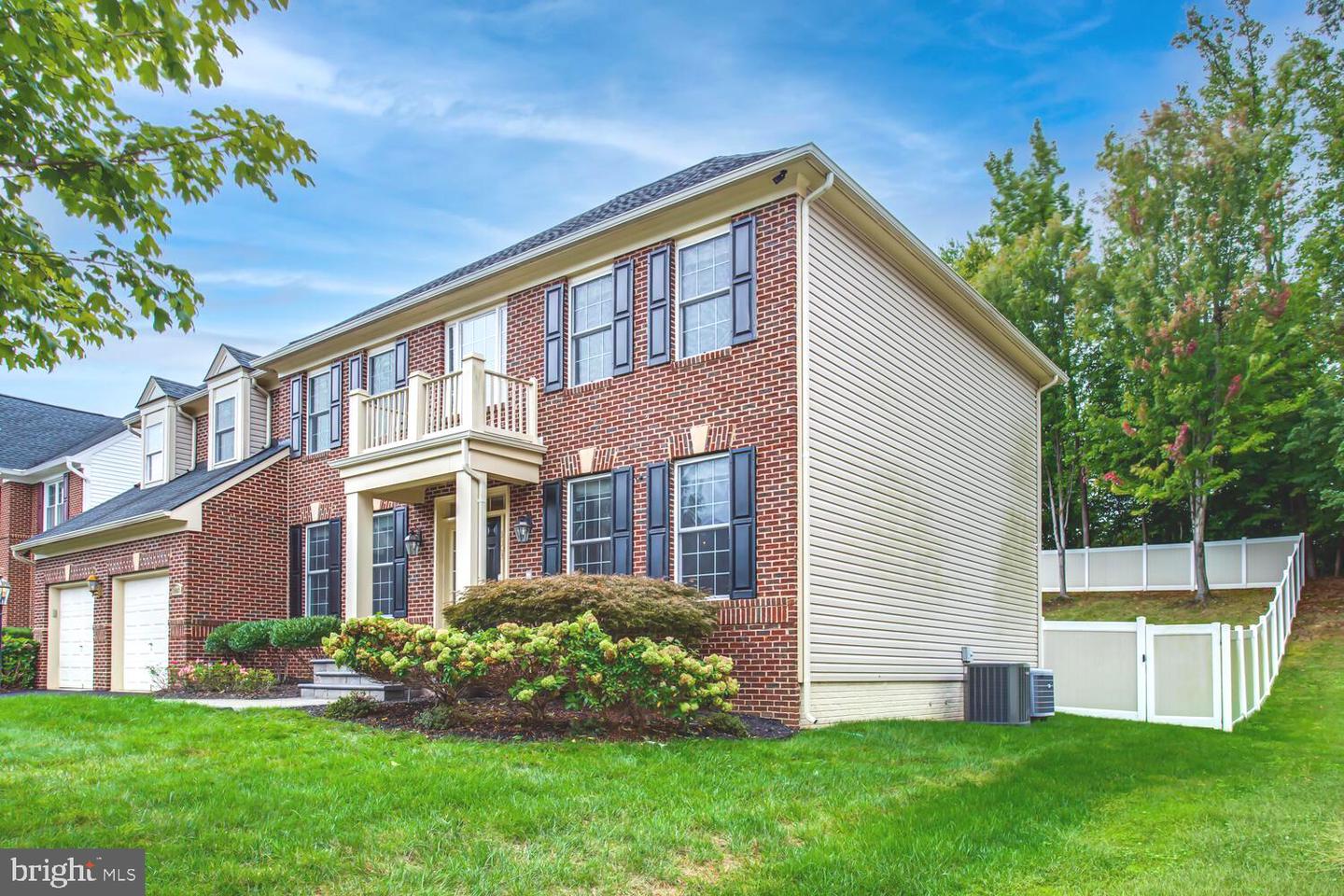 3403 LOGSTONE DR, TRIANGLE, Virginia 22172, 5 Bedrooms Bedrooms, ,3 BathroomsBathrooms,Residential,For sale,3403 LOGSTONE DR,VAPW2107620 MLS # VAPW2107620