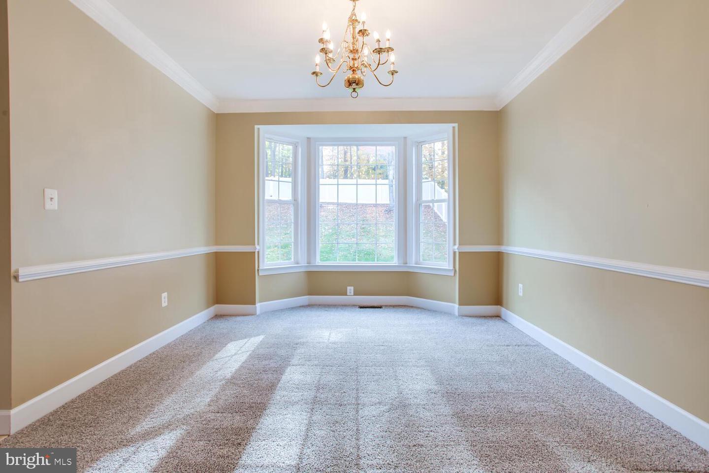 3403 LOGSTONE DR, TRIANGLE, Virginia 22172, 5 Bedrooms Bedrooms, ,3 BathroomsBathrooms,Residential,For sale,3403 LOGSTONE DR,VAPW2107620 MLS # VAPW2107620