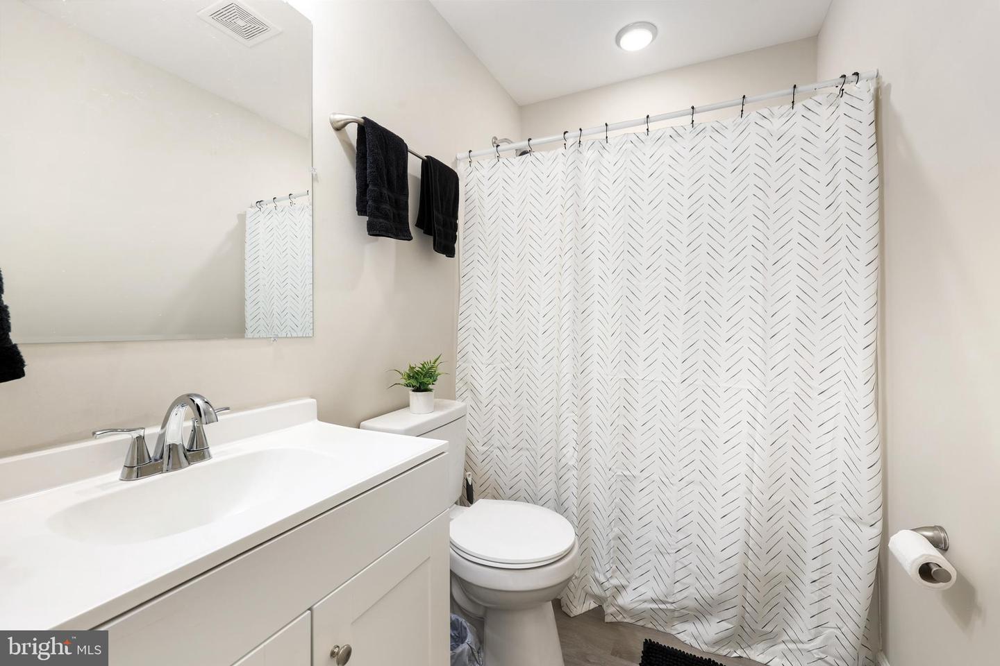 14129 ROYALLS MILL RD, SUMERDUCK, Virginia 22742, 4 Bedrooms Bedrooms, ,3 BathroomsBathrooms,Residential,For sale,14129 ROYALLS MILL RD,VAFQ2019626 MLS # VAFQ2019626