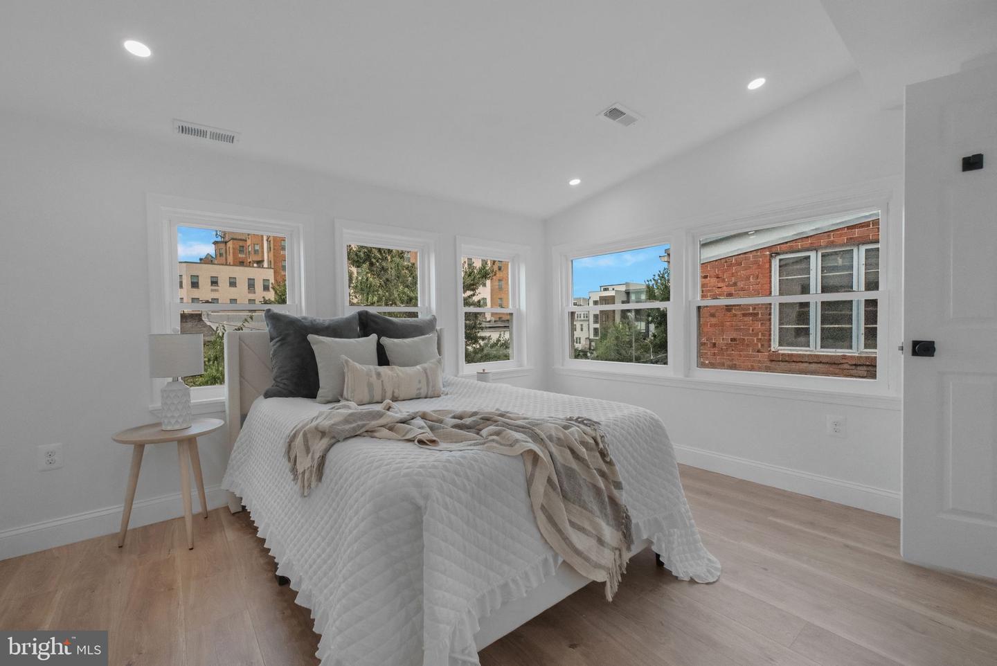 1417 MERIDIAN PL NW, WASHINGTON, District Of Columbia 20010, 4 Bedrooms Bedrooms, ,4 BathroomsBathrooms,Residential,For sale,1417 MERIDIAN PL NW,DCDC2231224 MLS # DCDC2231224