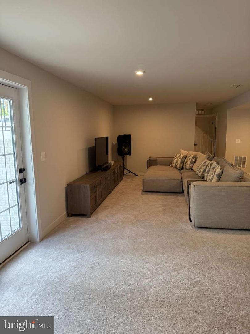 109 MOUNTAIN PATH LN, STAFFORD, Virginia 22554, 7 Bedrooms Bedrooms, ,3 BathroomsBathrooms,Residential,For sale,109 MOUNTAIN PATH LN,VAST2044160 MLS # VAST2044160 109 MOUNTAIN PATH LN, STAFFORD, Virginia 22554, 7 Bedrooms Bedrooms, ,3 BathroomsBathrooms,Residential,For sale,109 MOUNTAIN PATH LN,VAST2044160 MLS # VAST2044160