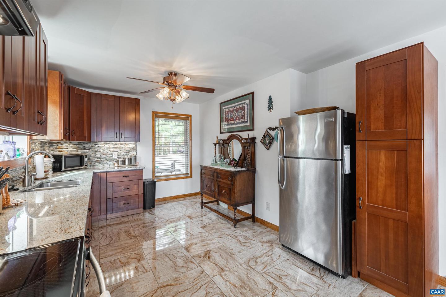 125 RIVER BREEZE CT, HOWARDSVILLE, Virginia 24562, 2 Bedrooms Bedrooms, ,2 BathroomsBathrooms,Residential,For sale,125 RIVER BREEZE CT,670946 MLS # 670946