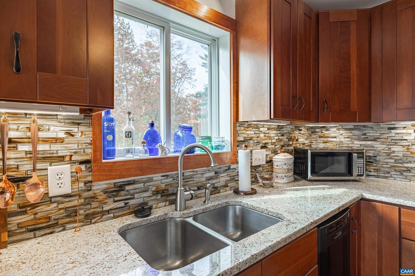 125 RIVER BREEZE CT, HOWARDSVILLE, Virginia 24562, 2 Bedrooms Bedrooms, ,2 BathroomsBathrooms,Residential,For sale,125 RIVER BREEZE CT,670946 MLS # 670946