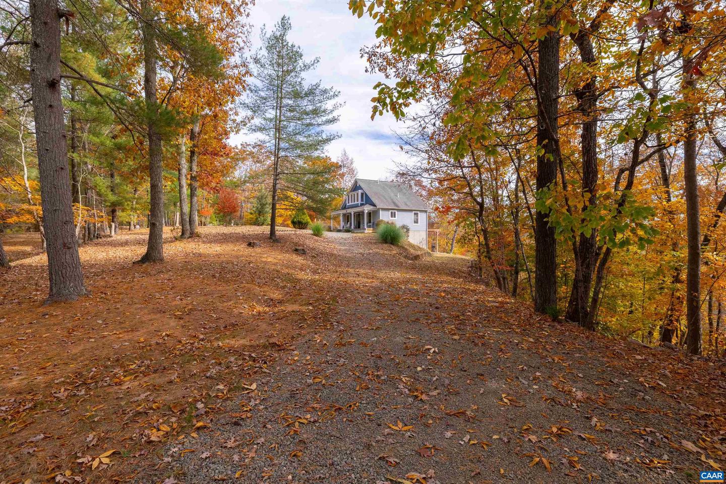 125 RIVER BREEZE CT, HOWARDSVILLE, Virginia 24562, 2 Bedrooms Bedrooms, ,2 BathroomsBathrooms,Residential,For sale,125 RIVER BREEZE CT,670946 MLS # 670946