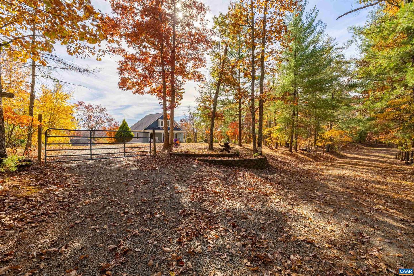 125 RIVER BREEZE CT, HOWARDSVILLE, Virginia 24562, 2 Bedrooms Bedrooms, ,2 BathroomsBathrooms,Residential,For sale,125 RIVER BREEZE CT,670946 MLS # 670946