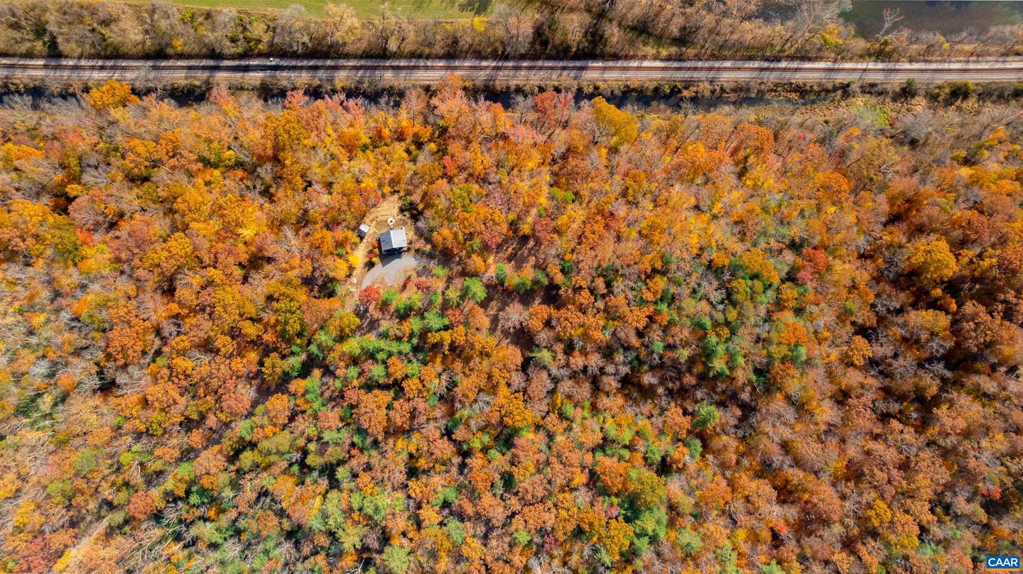 125 RIVER BREEZE CT, HOWARDSVILLE, Virginia 24562, 2 Bedrooms Bedrooms, ,2 BathroomsBathrooms,Residential,For sale,125 RIVER BREEZE CT,670946 MLS # 670946