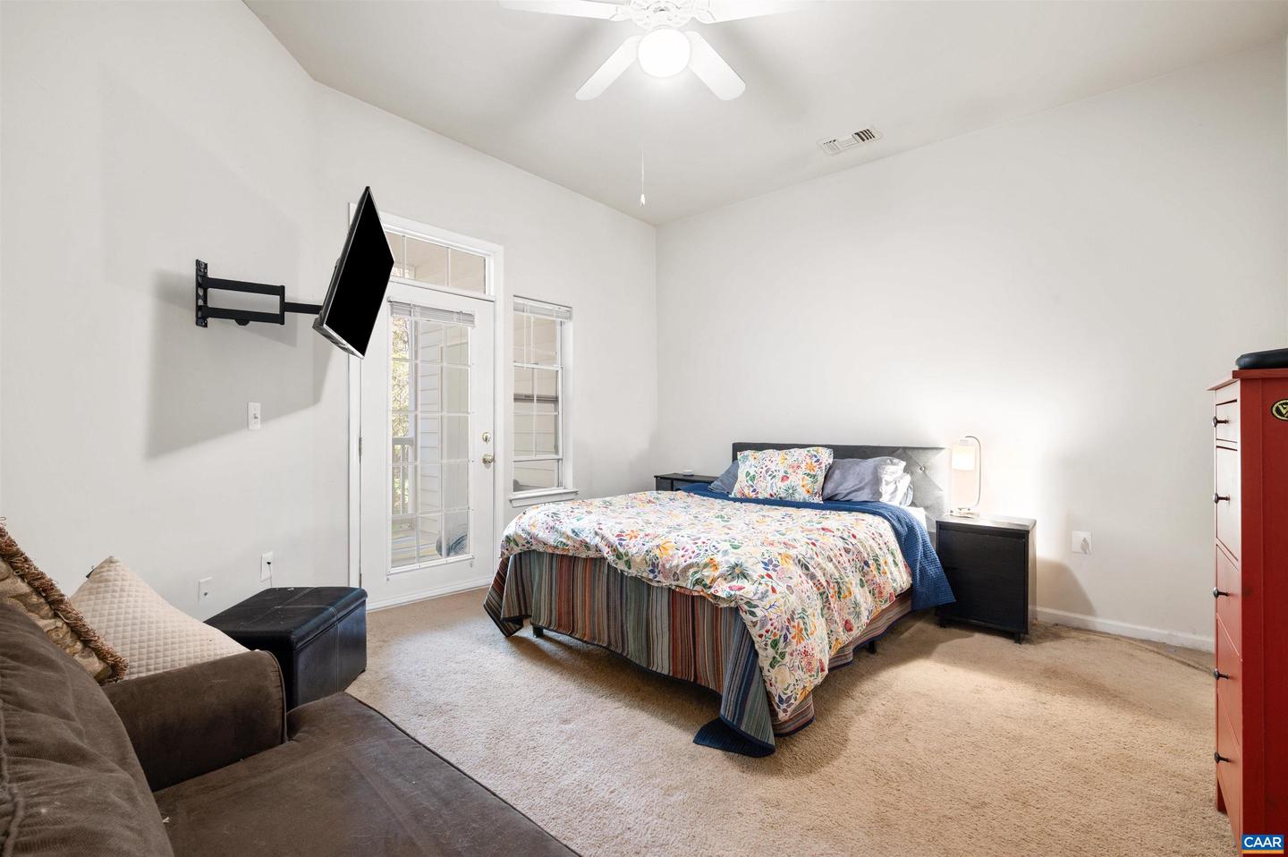 1075 WEYBRIDGE CT #103, CHARLOTTESVILLE, Virginia 22911, 3 Bedrooms Bedrooms, ,2 BathroomsBathrooms,Residential,For sale,1075 WEYBRIDGE CT #103,670947 MLS # 670947