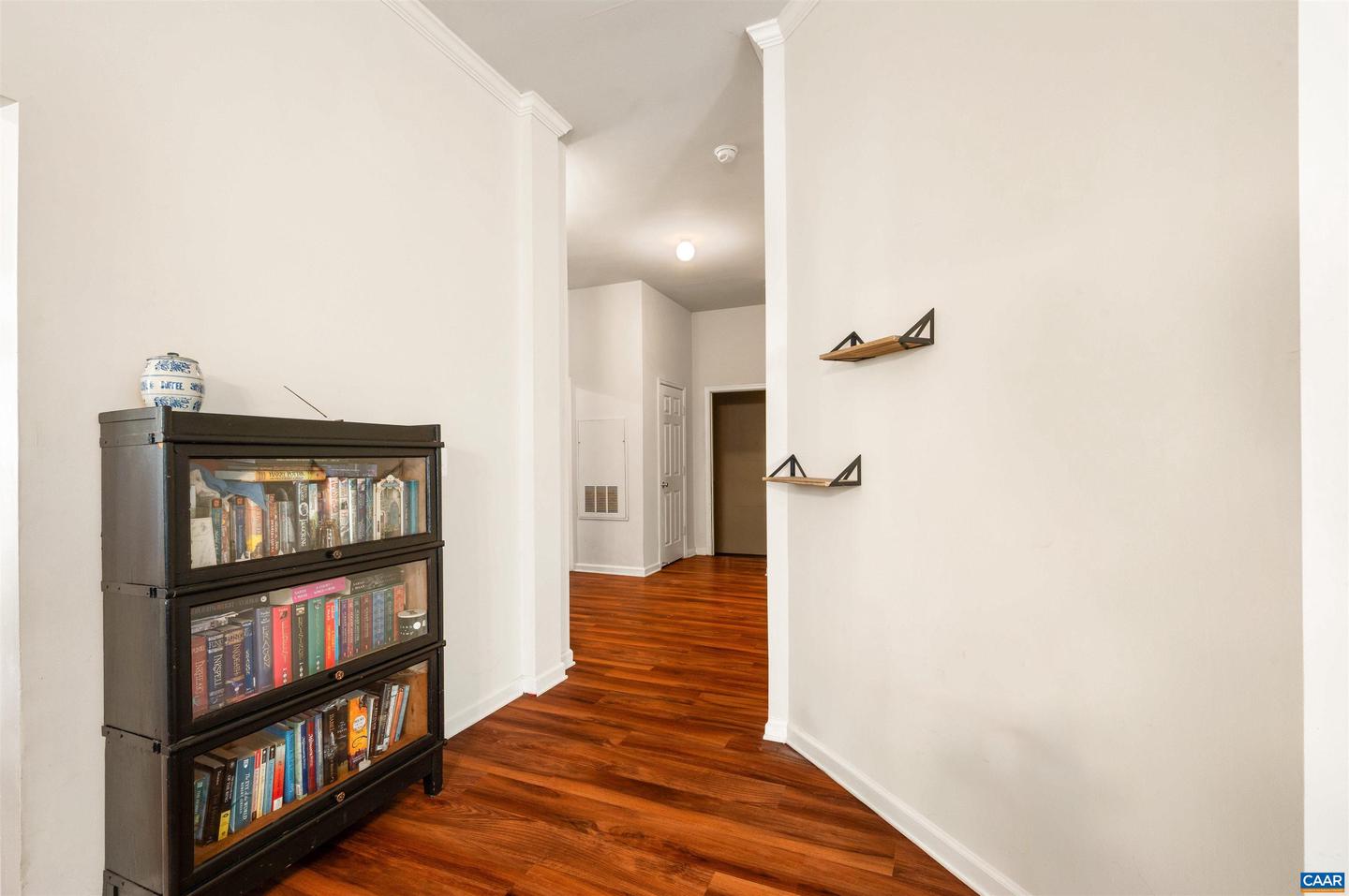 1075 WEYBRIDGE CT #103, CHARLOTTESVILLE, Virginia 22911, 3 Bedrooms Bedrooms, ,2 BathroomsBathrooms,Residential,For sale,1075 WEYBRIDGE CT #103,670947 MLS # 670947