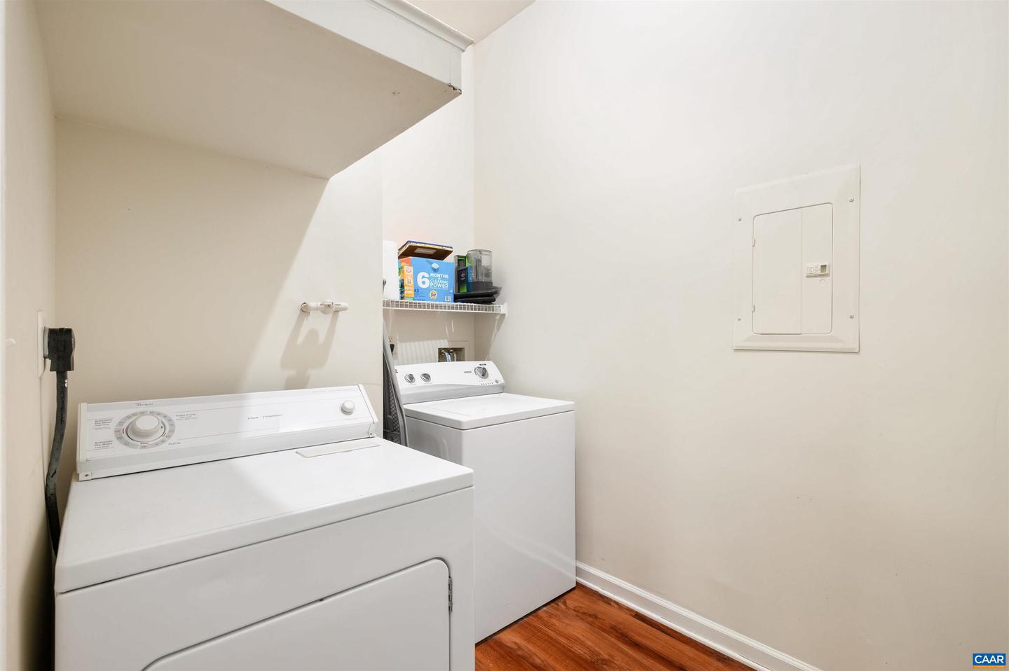 1075 WEYBRIDGE CT #103, CHARLOTTESVILLE, Virginia 22911, 3 Bedrooms Bedrooms, ,2 BathroomsBathrooms,Residential,For sale,1075 WEYBRIDGE CT #103,670947 MLS # 670947