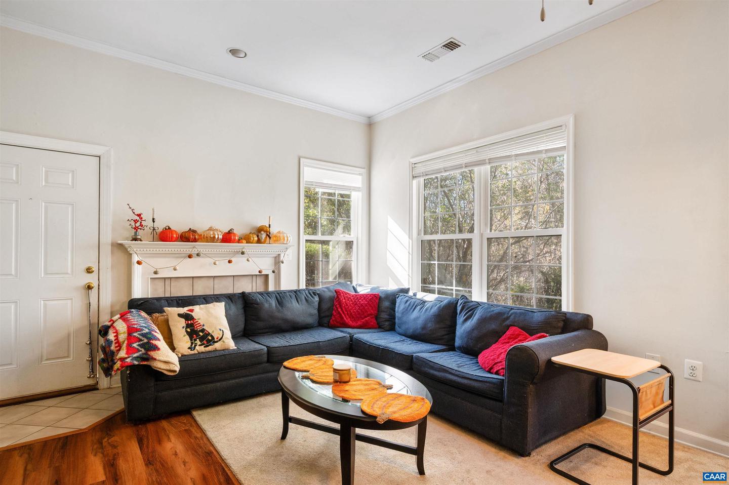 1075 WEYBRIDGE CT #103, CHARLOTTESVILLE, Virginia 22911, 3 Bedrooms Bedrooms, ,2 BathroomsBathrooms,Residential,For sale,1075 WEYBRIDGE CT #103,670947 MLS # 670947