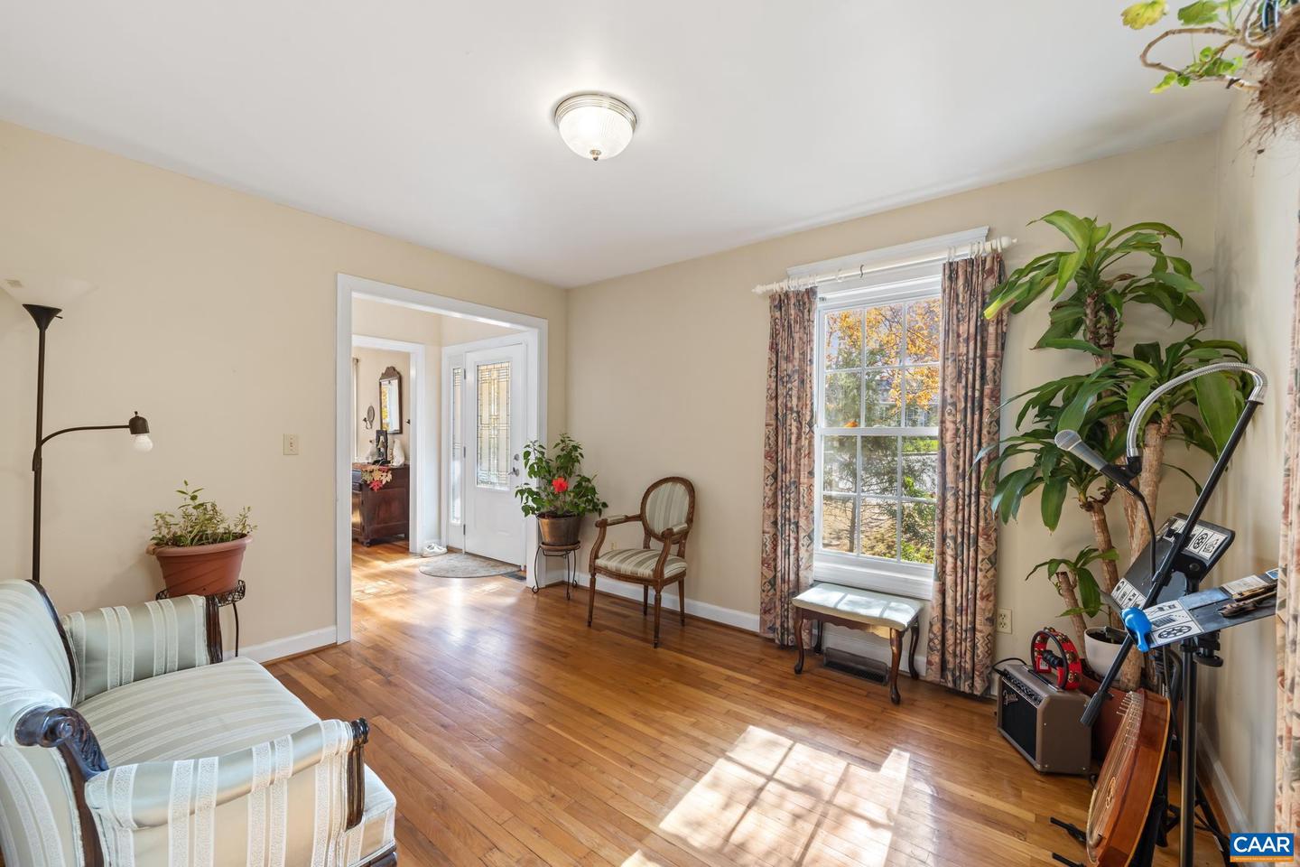 1018 ASHBY PL, CHARLOTTESVILLE, Virginia 22901, 3 Bedrooms Bedrooms, ,2 BathroomsBathrooms,Residential,For sale,1018 ASHBY PL,670952 MLS # 670952