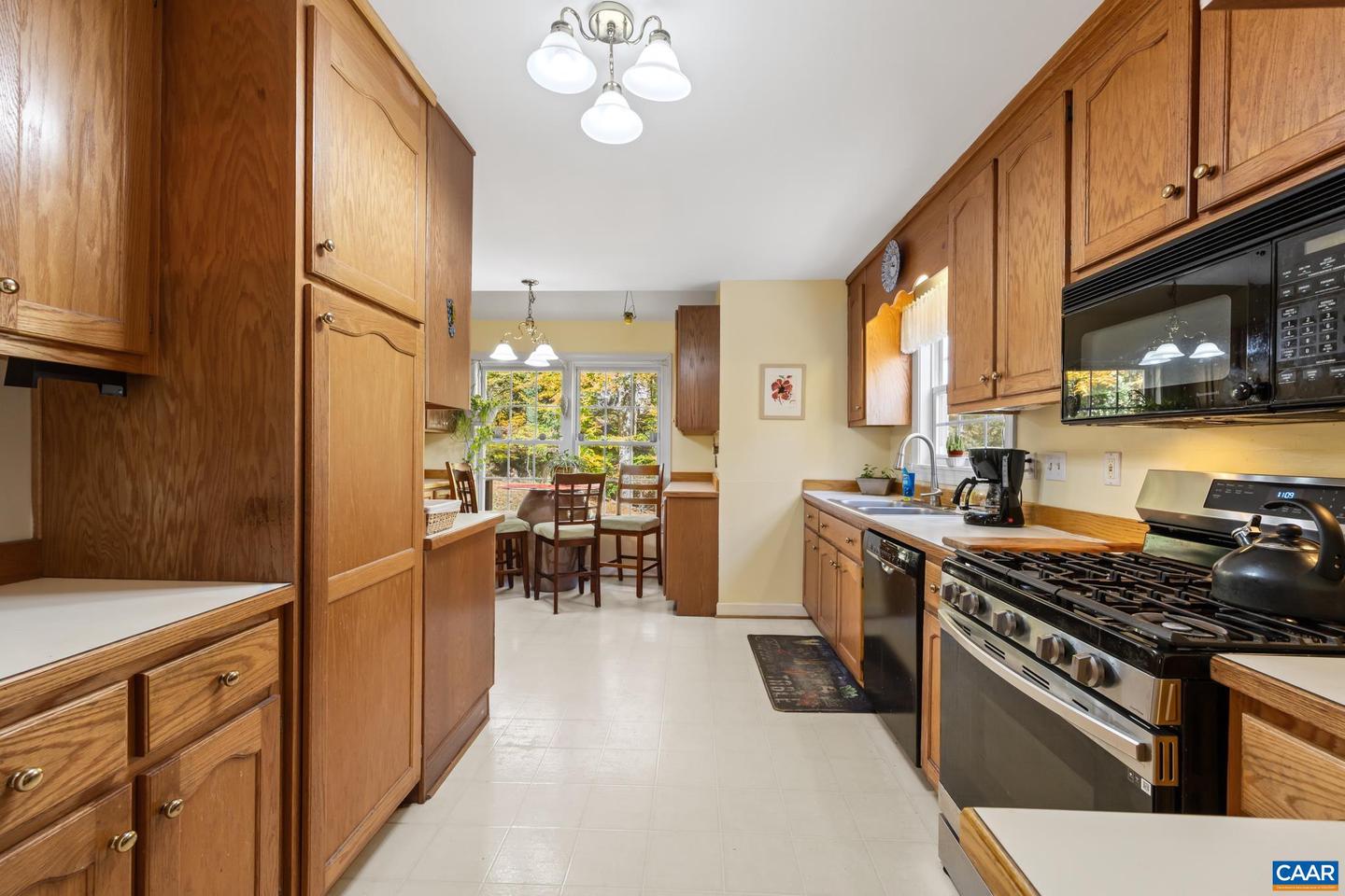 1018 ASHBY PL, CHARLOTTESVILLE, Virginia 22901, 3 Bedrooms Bedrooms, ,2 BathroomsBathrooms,Residential,For sale,1018 ASHBY PL,670952 MLS # 670952