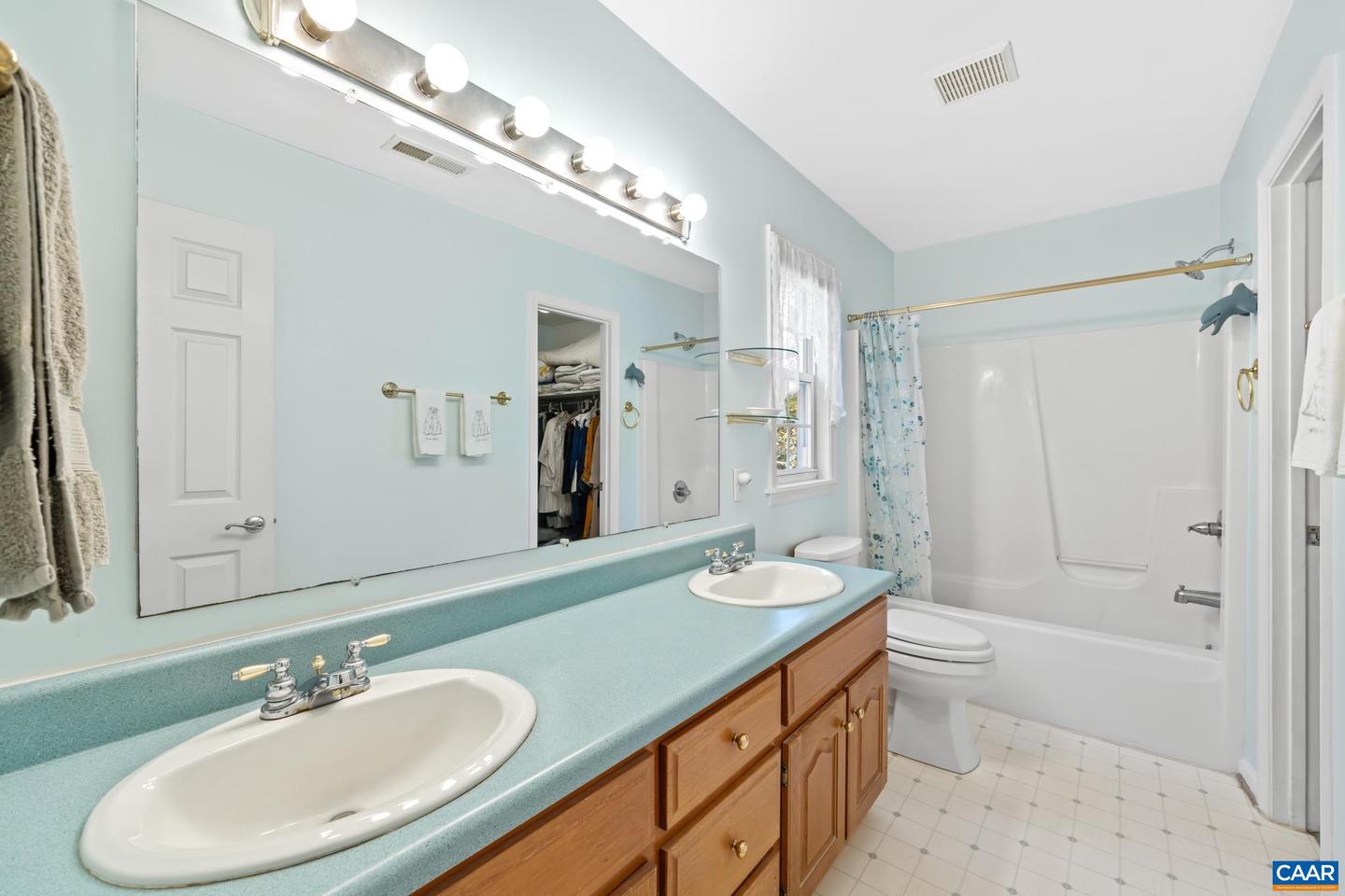 1018 ASHBY PL, CHARLOTTESVILLE, Virginia 22901, 3 Bedrooms Bedrooms, ,2 BathroomsBathrooms,Residential,For sale,1018 ASHBY PL,670952 MLS # 670952