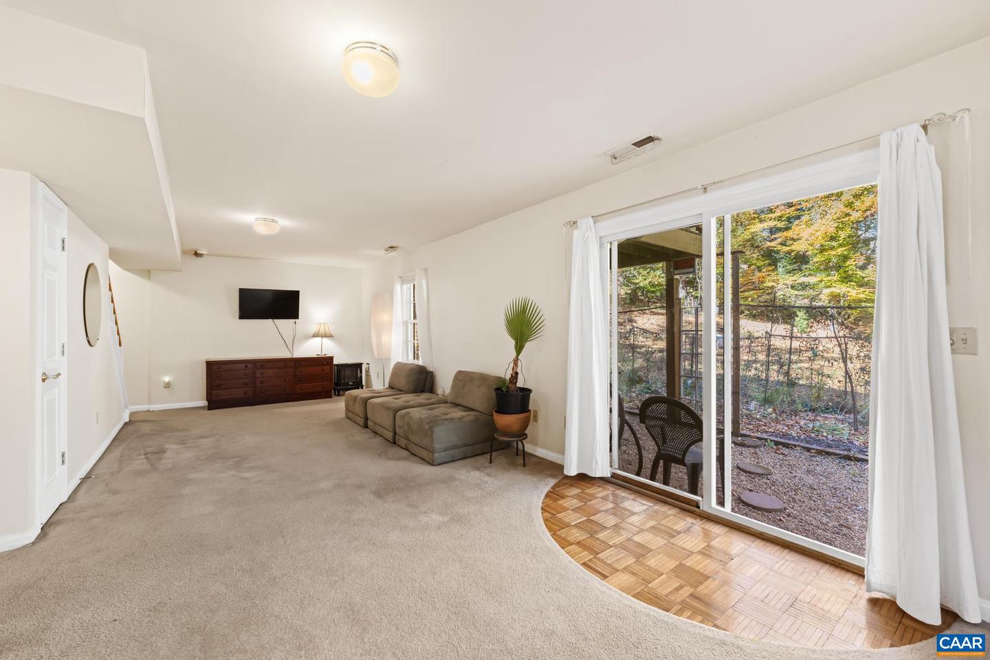 1018 ASHBY PL, CHARLOTTESVILLE, Virginia 22901, 3 Bedrooms Bedrooms, ,2 BathroomsBathrooms,Residential,For sale,1018 ASHBY PL,670952 MLS # 670952