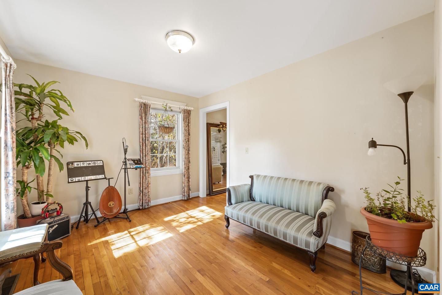 1018 ASHBY PL, CHARLOTTESVILLE, Virginia 22901, 3 Bedrooms Bedrooms, ,2 BathroomsBathrooms,Residential,For sale,1018 ASHBY PL,670952 MLS # 670952