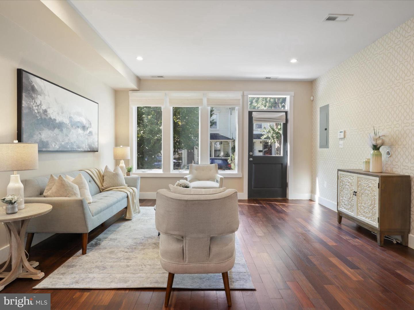 1524 GALES ST NE, WASHINGTON, District Of Columbia 20002, 3 Bedrooms Bedrooms, ,3 BathroomsBathrooms,Residential,For sale,1524 GALES ST NE,DCDC2231256 MLS # DCDC2231256