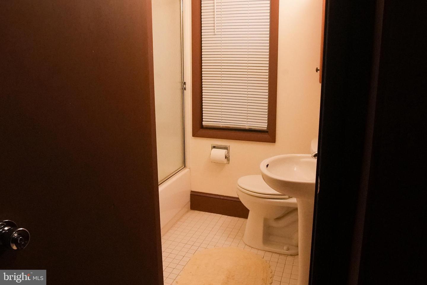 648 E ST NE, WASHINGTON, District Of Columbia 20002, 3 Bedrooms Bedrooms, ,3 BathroomsBathrooms,Residential,For sale,648 E ST NE,DCDC2231028 MLS # DCDC2231028