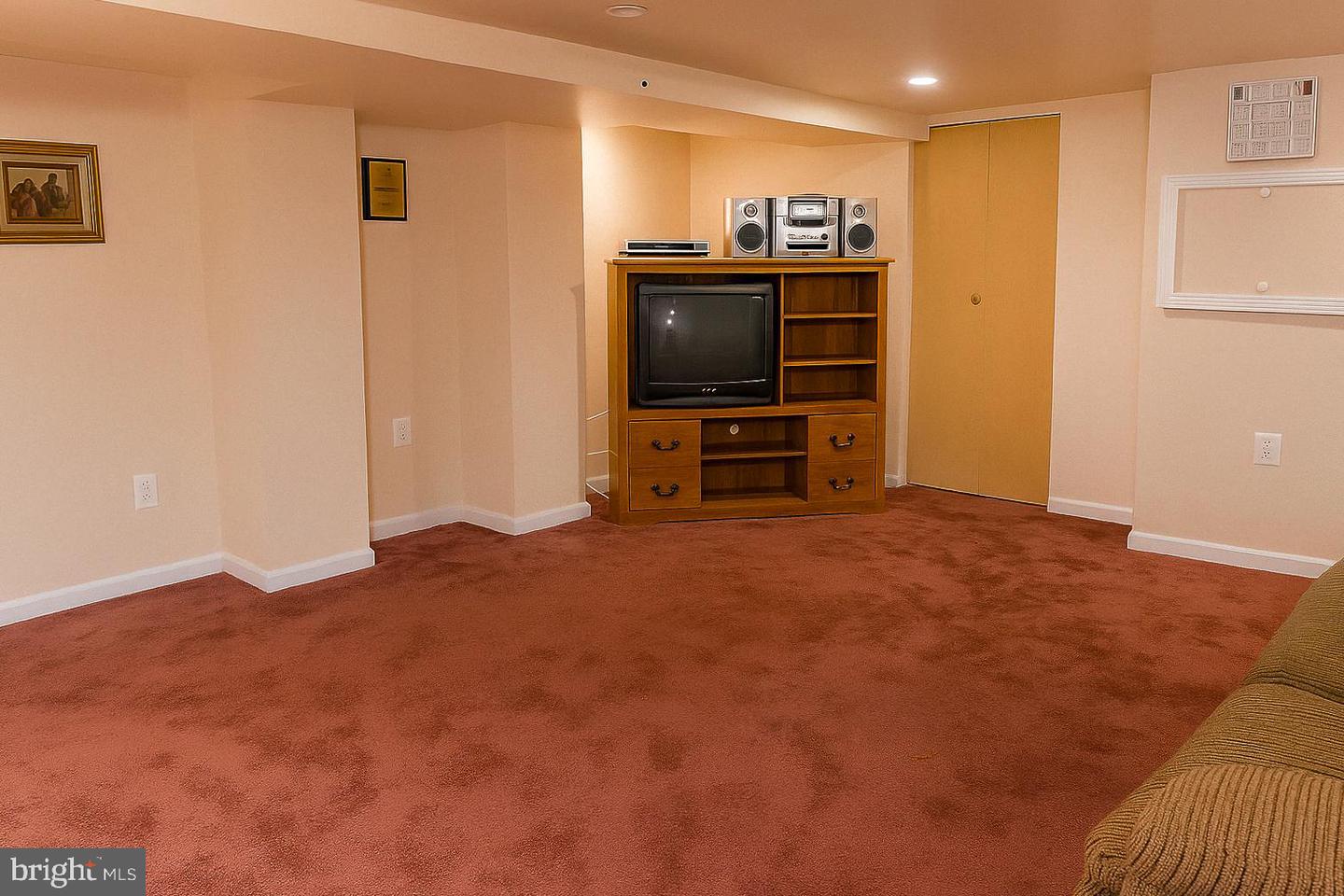 648 E ST NE, WASHINGTON, District Of Columbia 20002, 3 Bedrooms Bedrooms, ,3 BathroomsBathrooms,Residential,For sale,648 E ST NE,DCDC2231028 MLS # DCDC2231028