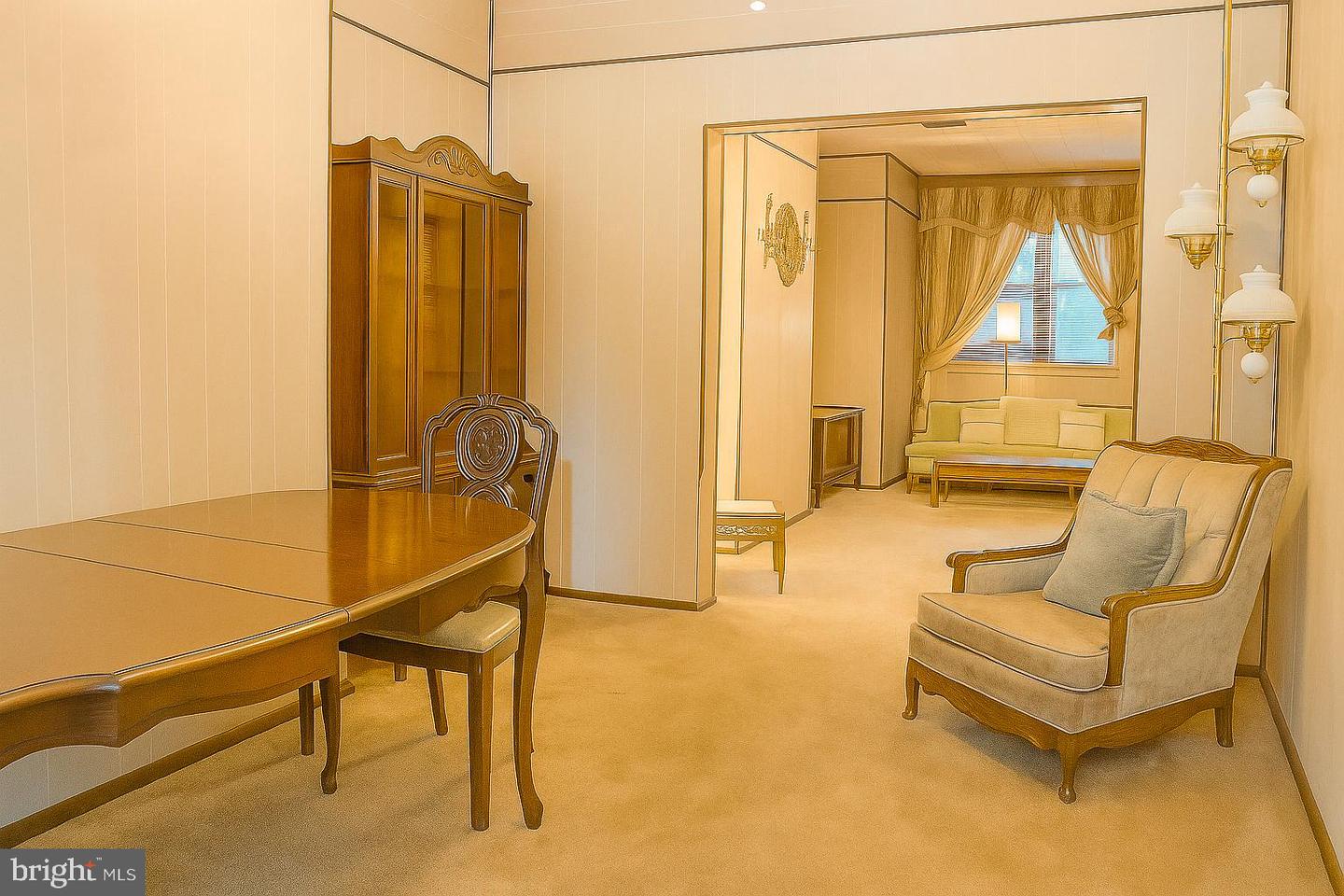 648 E ST NE, WASHINGTON, District Of Columbia 20002, 3 Bedrooms Bedrooms, ,3 BathroomsBathrooms,Residential,For sale,648 E ST NE,DCDC2231028 MLS # DCDC2231028