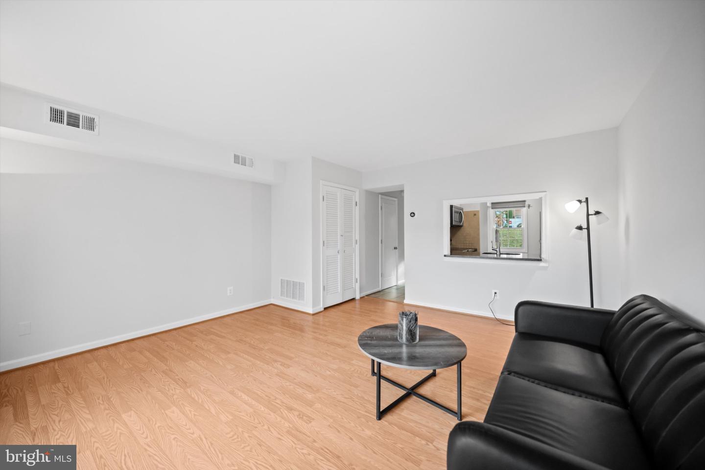 8422 FORRESTER BLVD #580, SPRINGFIELD, Virginia 22152, 2 Bedrooms Bedrooms, 7 Rooms Rooms,1 BathroomBathrooms,Residential,For sale,8422 FORRESTER BLVD #580,VAFX2278406 MLS # VAFX2278406 8422 FORRESTER BLVD #580, SPRINGFIELD, Virginia 22152, 2 Bedrooms Bedrooms, 7 Rooms Rooms,1 BathroomBathrooms,Residential,For sale,8422 FORRESTER BLVD #580,VAFX2278406 MLS # VAFX2278406