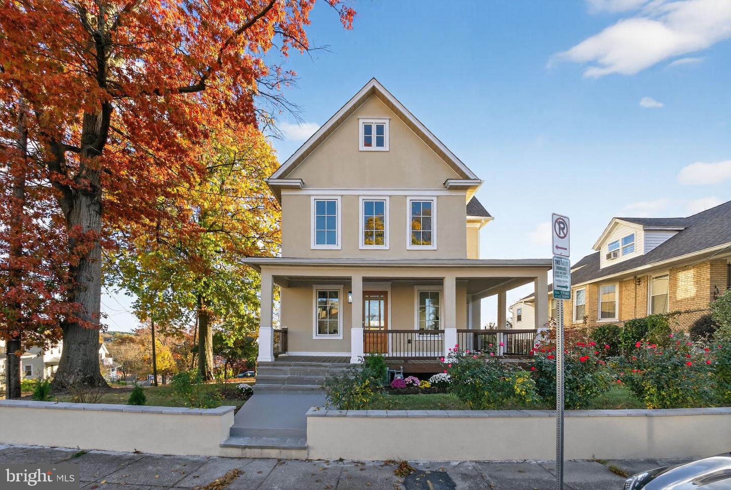 2017 FULTON PL NE, WASHINGTON, District Of Columbia 20018, 6 Bedrooms Bedrooms, 12 Rooms Rooms,5 BathroomsBathrooms,Residential,For sale,2017 FULTON PL NE,DCDC2231044 MLS # DCDC2231044