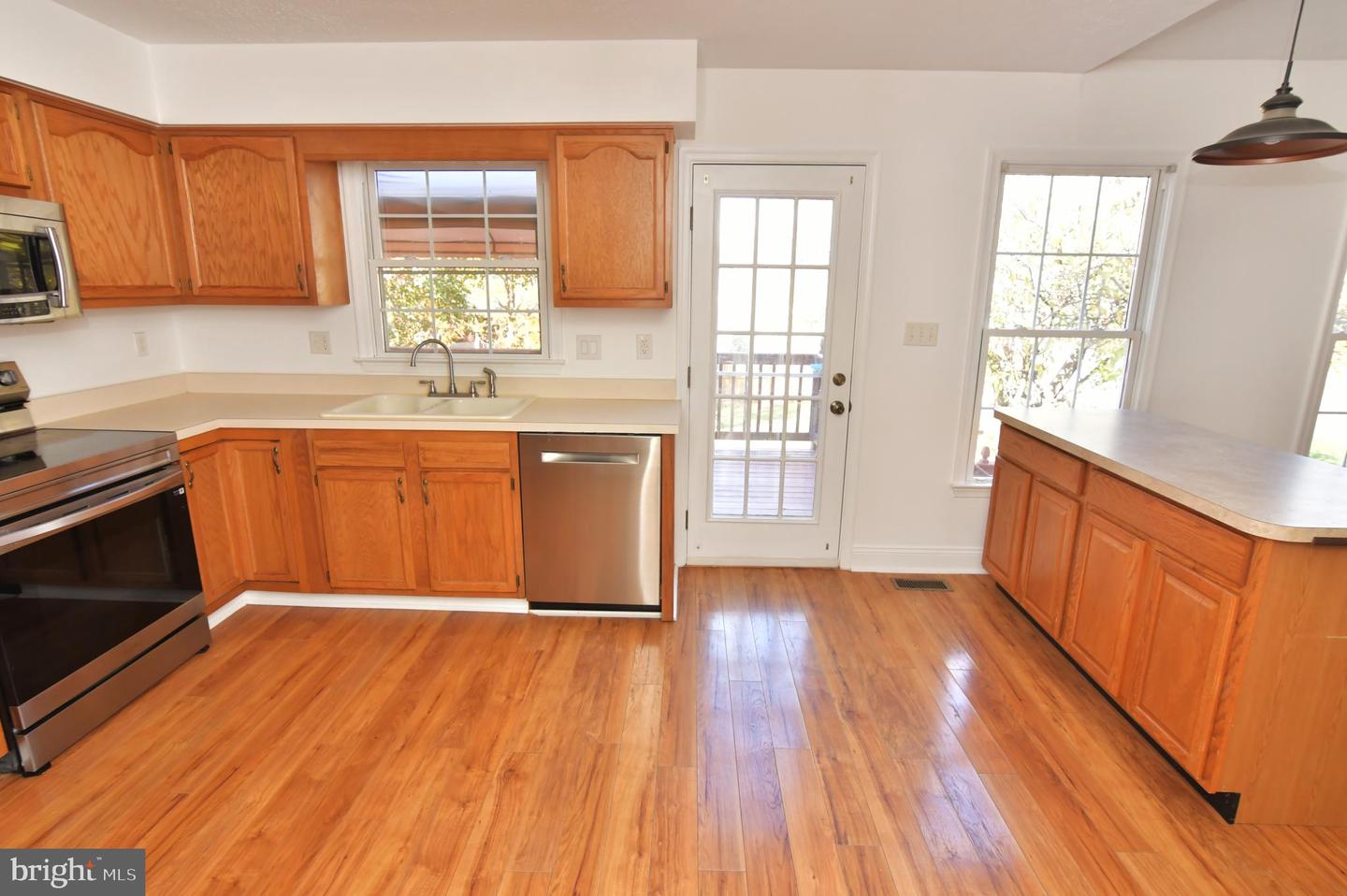 105 SHEPHERDS CT, STEPHENS CITY, Virginia 22655, 4 Bedrooms Bedrooms, ,2 BathroomsBathrooms,Residential,For sale,105 SHEPHERDS CT,VAFV2037972 MLS # VAFV2037972 105 SHEPHERDS CT, STEPHENS CITY, Virginia 22655, 4 Bedrooms Bedrooms, ,2 BathroomsBathrooms,Residential,For sale,105 SHEPHERDS CT,VAFV2037972 MLS # VAFV2037972