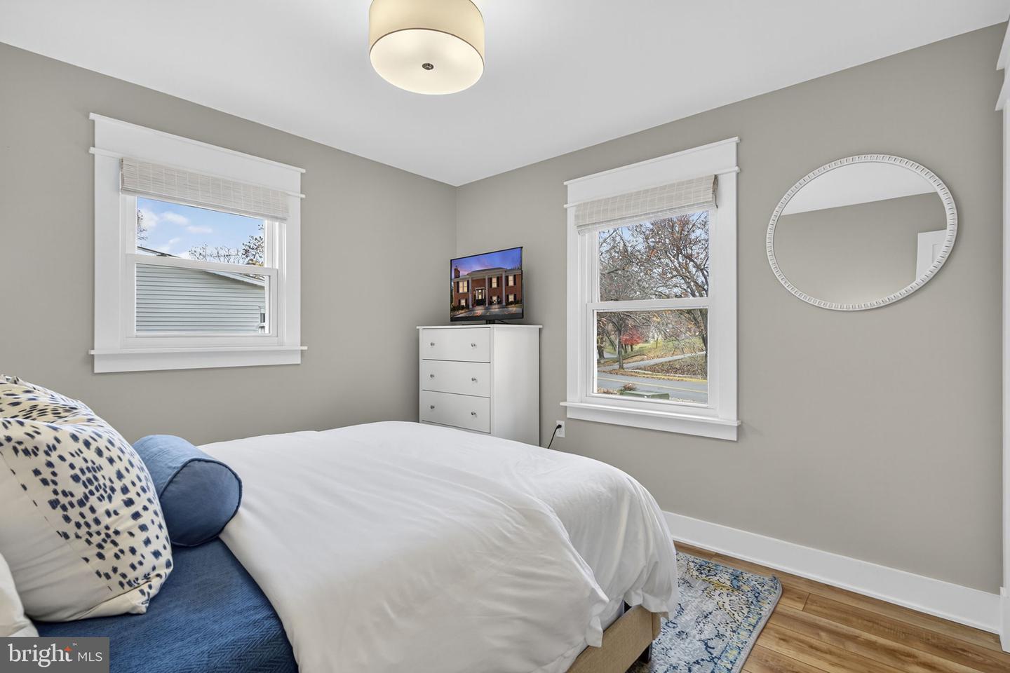 553 BELLVIEW AVE, WINCHESTER, Virginia 22601, 5 Bedrooms Bedrooms, ,2 BathroomsBathrooms,Residential,For sale,553 BELLVIEW AVE,VAWI2009450 MLS # VAWI2009450