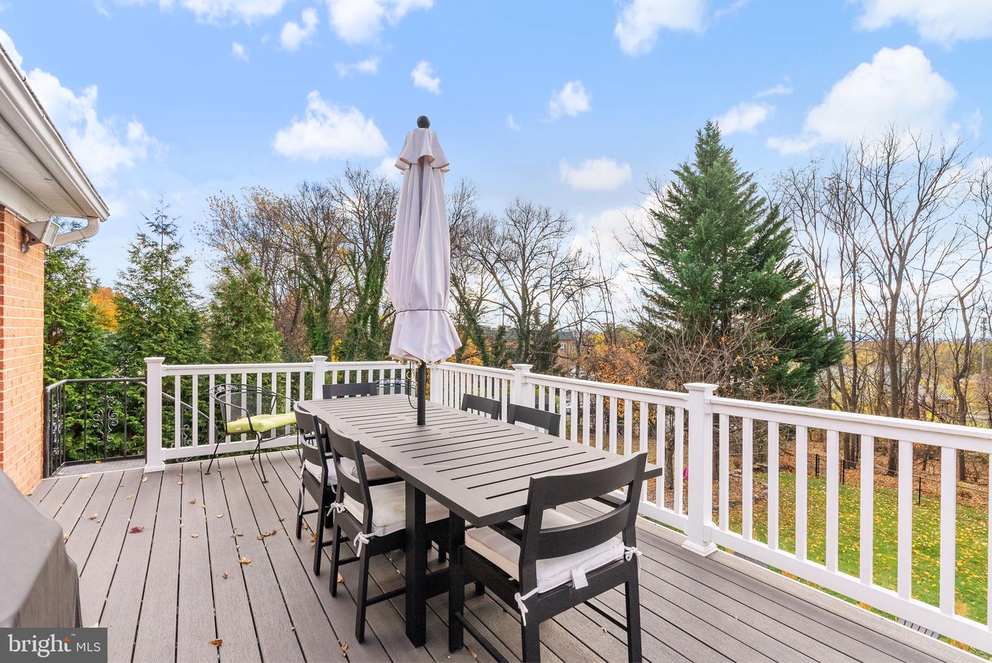 553 BELLVIEW AVE, WINCHESTER, Virginia 22601, 5 Bedrooms Bedrooms, ,2 BathroomsBathrooms,Residential,For sale,553 BELLVIEW AVE,VAWI2009450 MLS # VAWI2009450