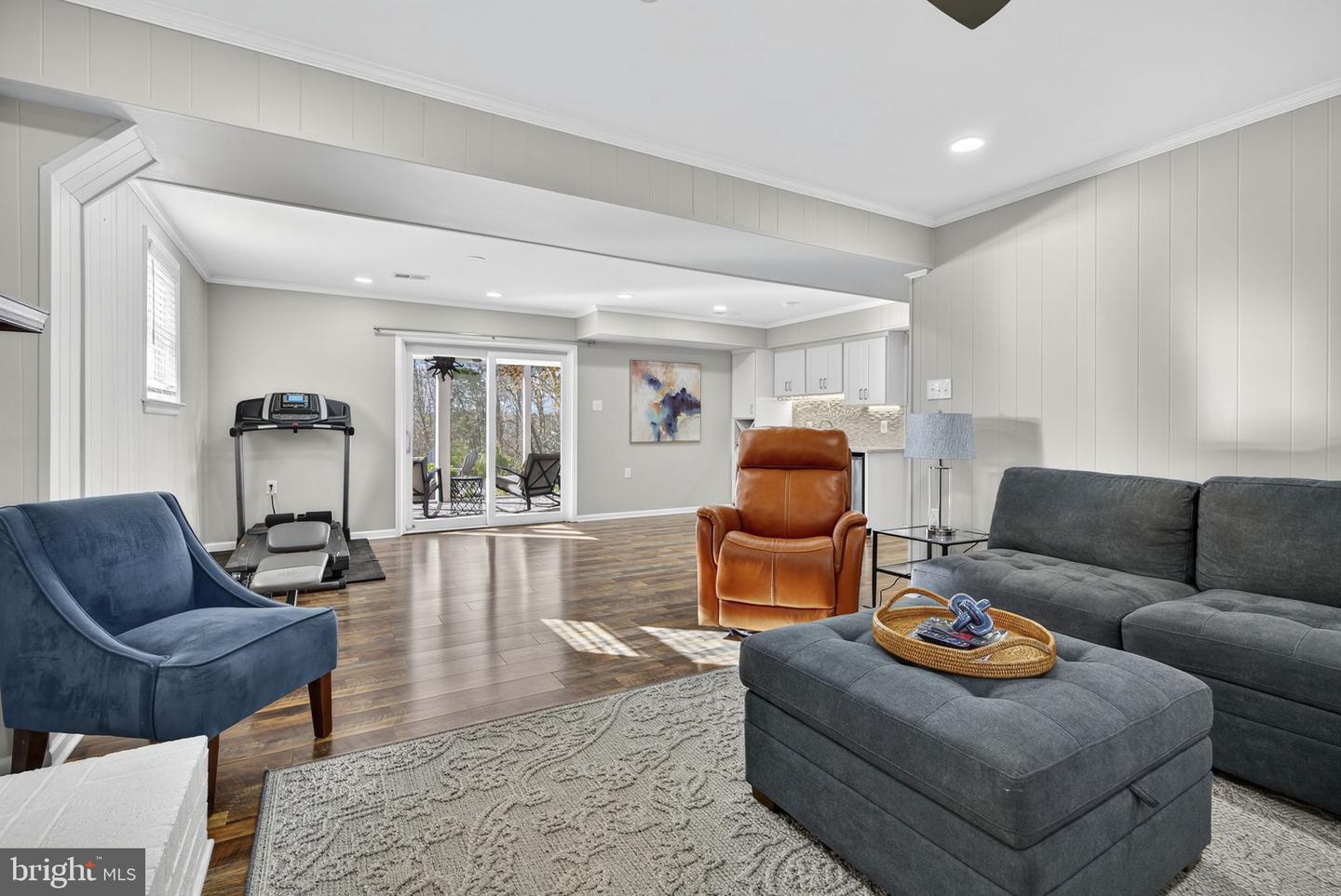 553 BELLVIEW AVE, WINCHESTER, Virginia 22601, 5 Bedrooms Bedrooms, ,2 BathroomsBathrooms,Residential,For sale,553 BELLVIEW AVE,VAWI2009450 MLS # VAWI2009450