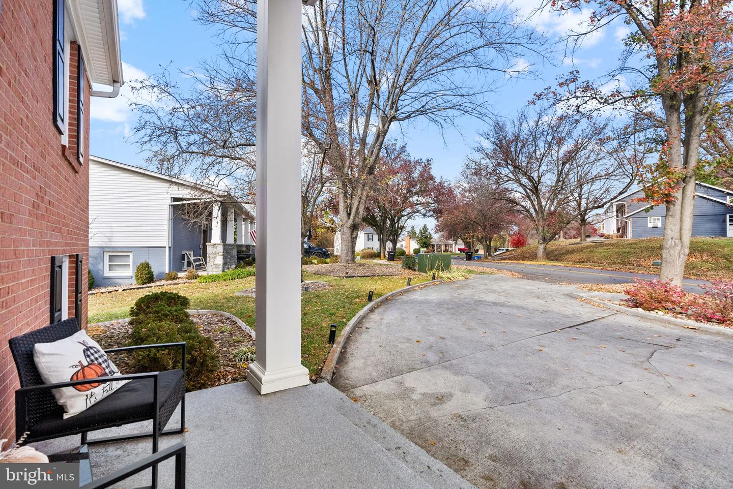 553 BELLVIEW AVE, WINCHESTER, Virginia 22601, 5 Bedrooms Bedrooms, ,2 BathroomsBathrooms,Residential,For sale,553 BELLVIEW AVE,VAWI2009450 MLS # VAWI2009450