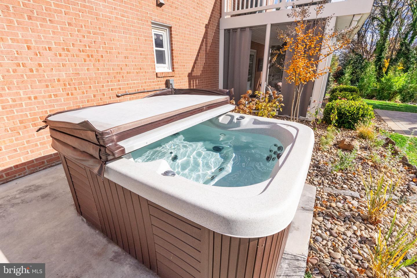 553 BELLVIEW AVE, WINCHESTER, Virginia 22601, 5 Bedrooms Bedrooms, ,2 BathroomsBathrooms,Residential,For sale,553 BELLVIEW AVE,VAWI2009450 MLS # VAWI2009450