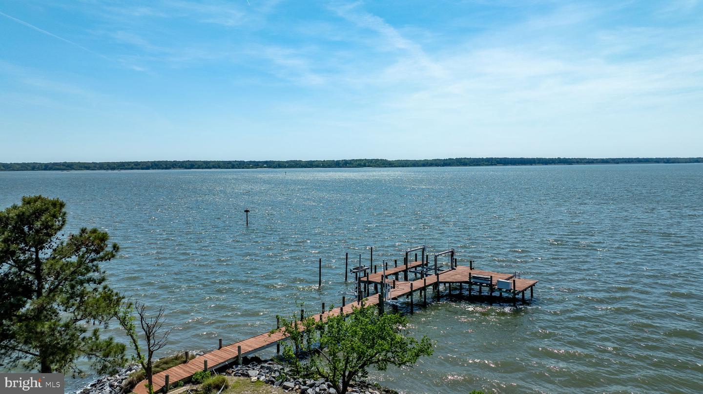 6454 CARMINES ISLAND LN, HAYES, Virginia 23072, 5 Bedrooms Bedrooms, ,4 BathroomsBathrooms,Residential,For sale,6454 CARMINES ISLAND LN,VAGV2000172 MLS # VAGV2000172