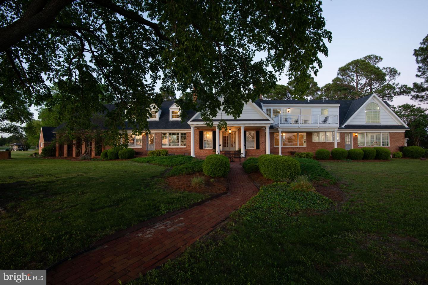 6454 CARMINES ISLAND LN, HAYES, Virginia 23072, 5 Bedrooms Bedrooms, ,4 BathroomsBathrooms,Residential,For sale,6454 CARMINES ISLAND LN,VAGV2000172 MLS # VAGV2000172