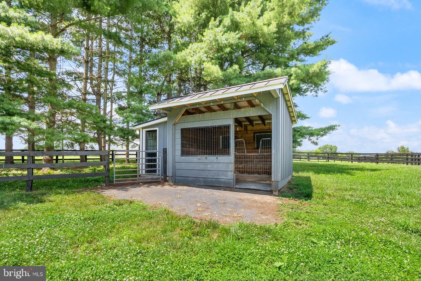 34642 ATOKA CHASE LN, MIDDLEBURG, Virginia 20117, 5 Bedrooms Bedrooms, 10 Rooms Rooms,4 BathroomsBathrooms,Residential,For sale,34642 ATOKA CHASE LN,VALO2110916 MLS # VALO2110916 34642 ATOKA CHASE LN, MIDDLEBURG, Virginia 20117, 5 Bedrooms Bedrooms, 10 Rooms Rooms,4 BathroomsBathrooms,Residential,For sale,34642 ATOKA CHASE LN,VALO2110916 MLS # VALO2110916