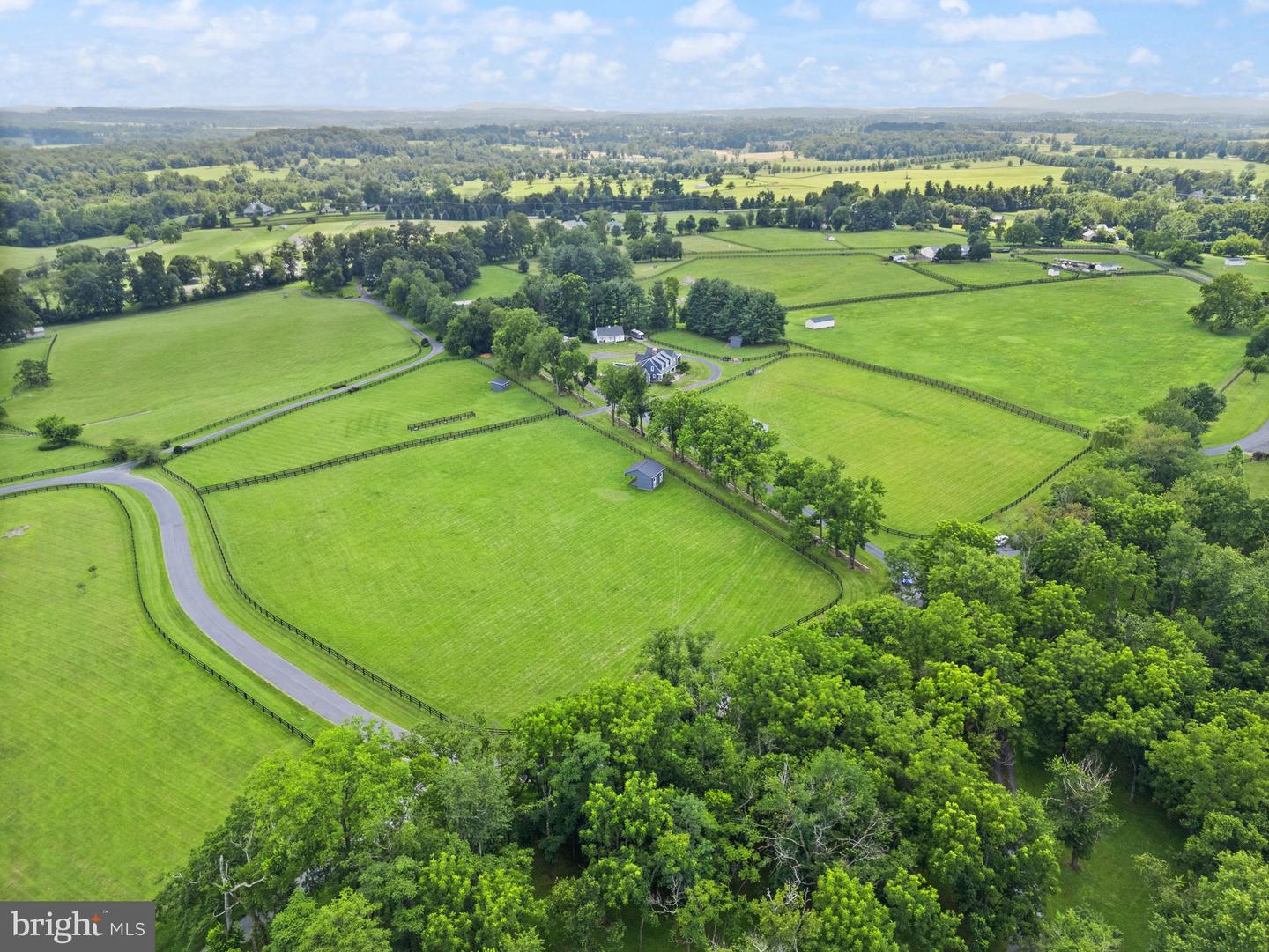 34642 ATOKA CHASE LN, MIDDLEBURG, Virginia 20117, 5 Bedrooms Bedrooms, 10 Rooms Rooms,4 BathroomsBathrooms,Residential,For sale,34642 ATOKA CHASE LN,VALO2110916 MLS # VALO2110916 34642 ATOKA CHASE LN, MIDDLEBURG, Virginia 20117, 5 Bedrooms Bedrooms, 10 Rooms Rooms,4 BathroomsBathrooms,Residential,For sale,34642 ATOKA CHASE LN,VALO2110916 MLS # VALO2110916